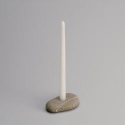 Kerzenständer aus Stein klein