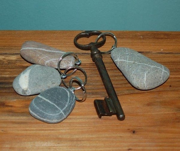 Schlüsselanhänger aus Stein