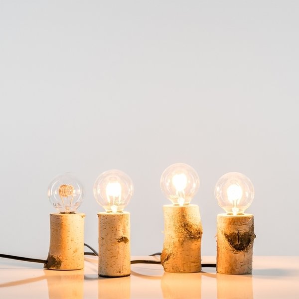 Lampe aus Holz Raumgestalt
